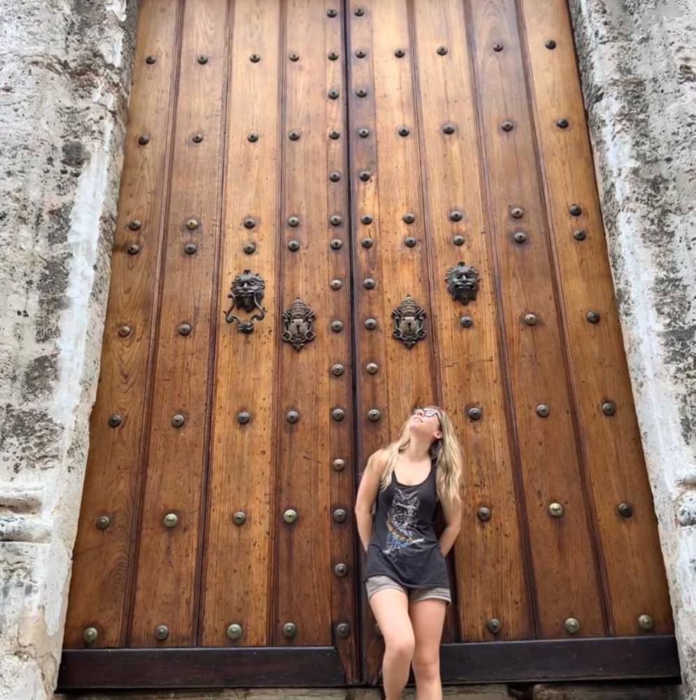 Meet your Posher, Megan